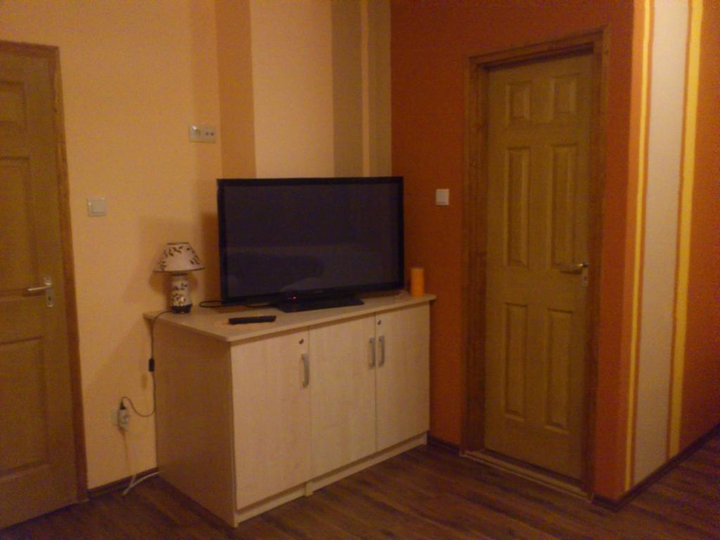 Hotel Szilvia Vendeghaz Korosszakal Pokoj fotografie